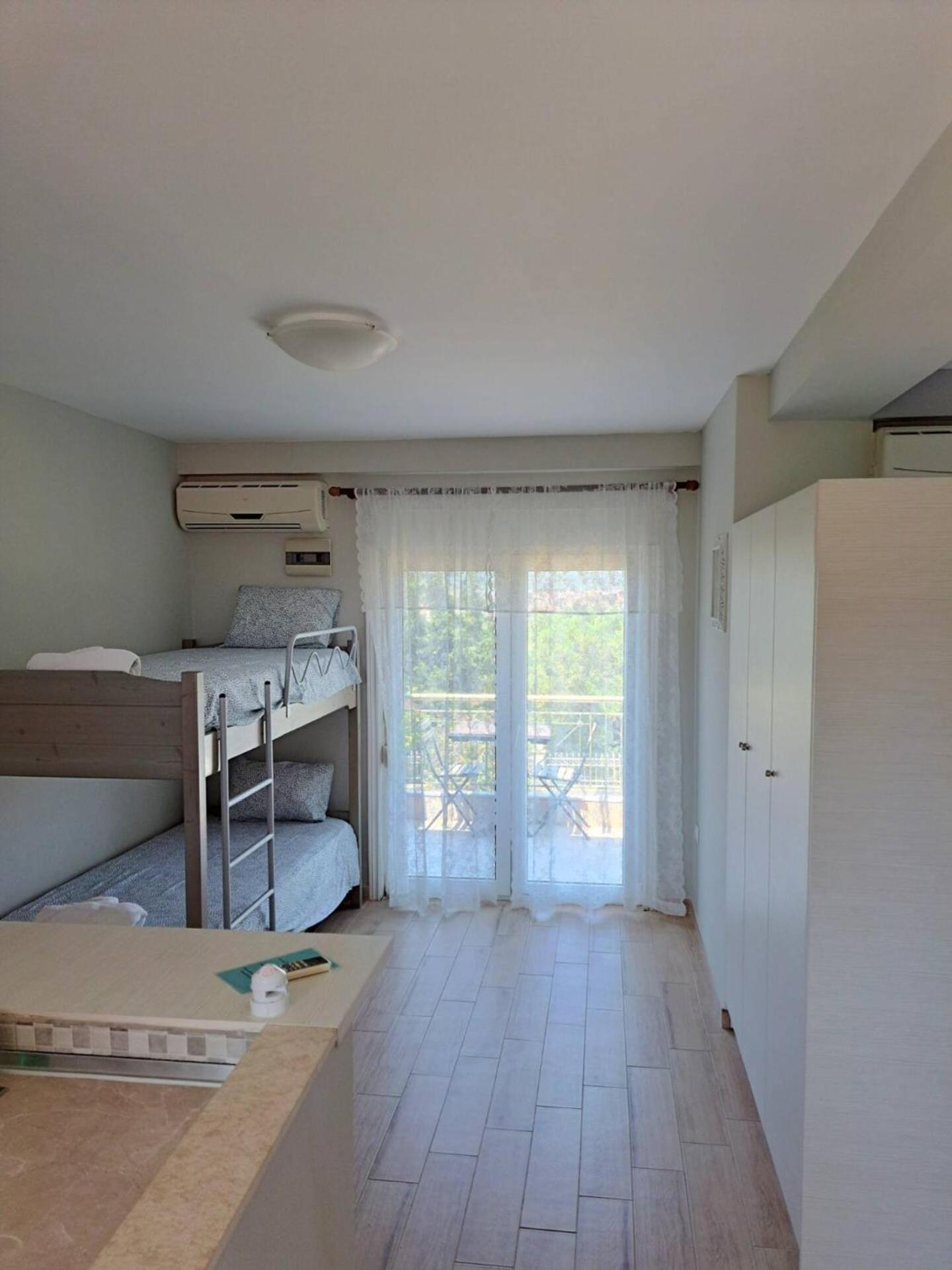 نيكيتي Kiki'S Place المظهر الخارجي الصورة