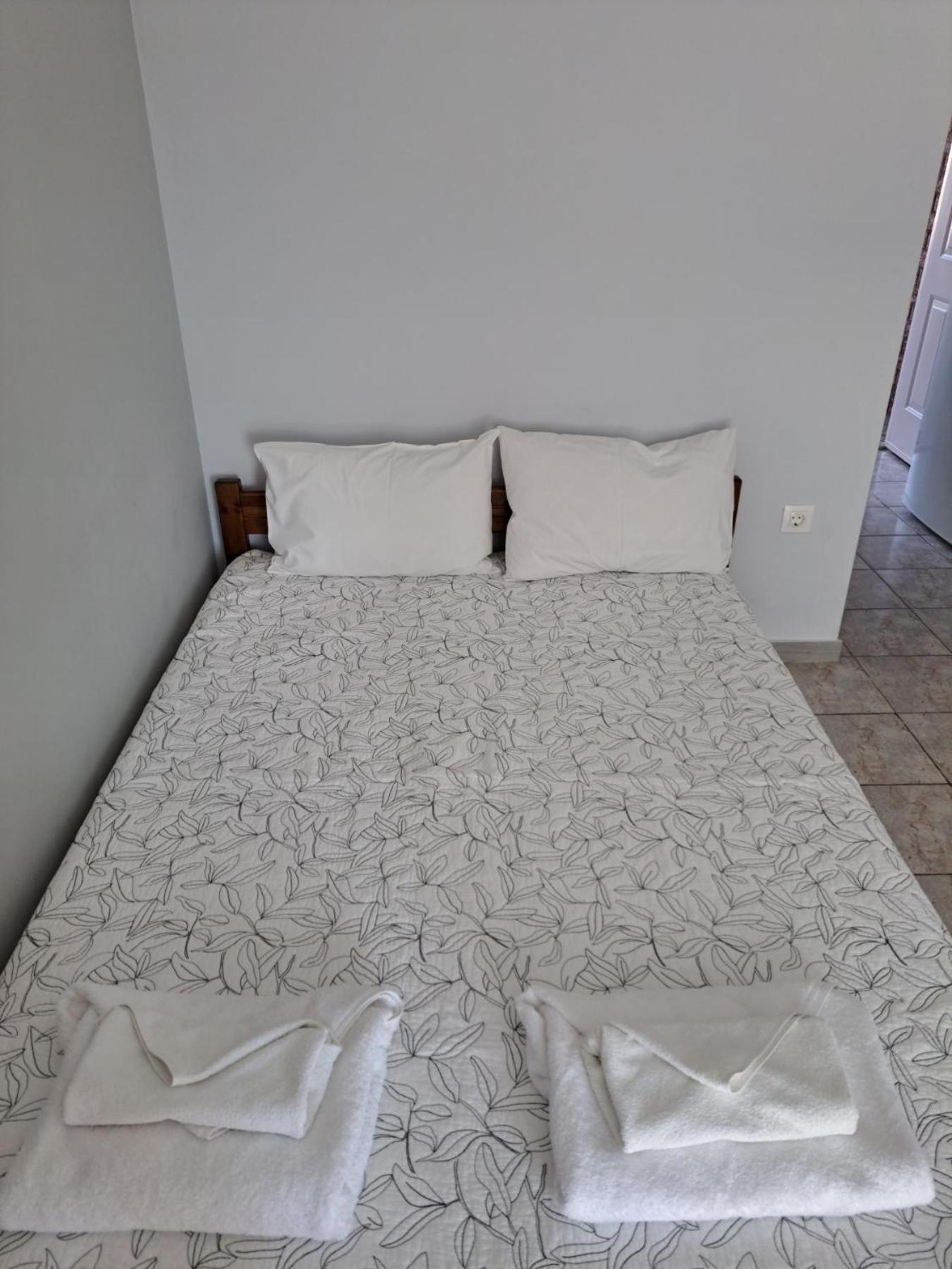 نيكيتي Kiki'S Place الغرفة الصورة