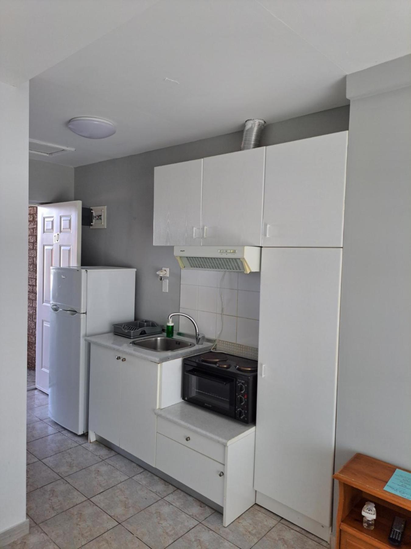 نيكيتي Kiki'S Place الغرفة الصورة