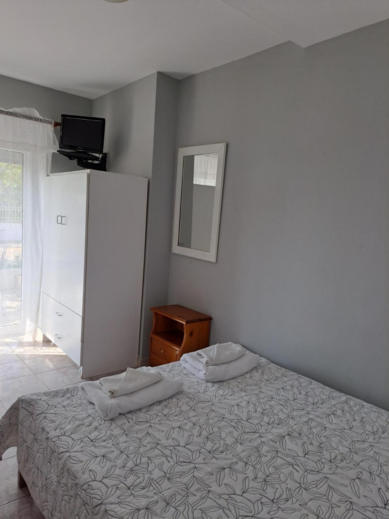 نيكيتي Kiki'S Place الغرفة الصورة